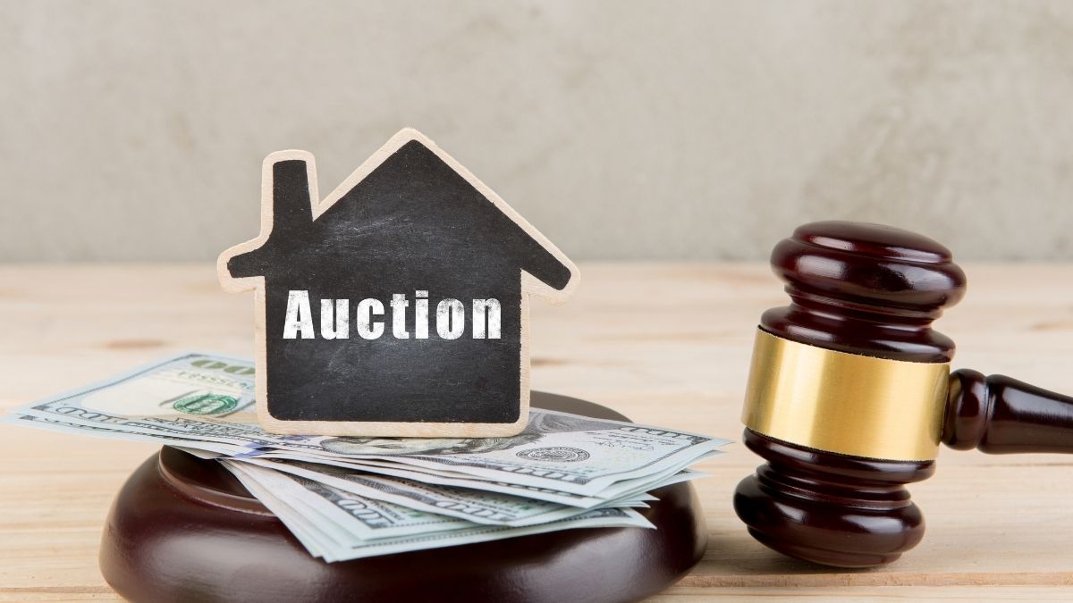 Reasons For And Against Buying a House at Auction